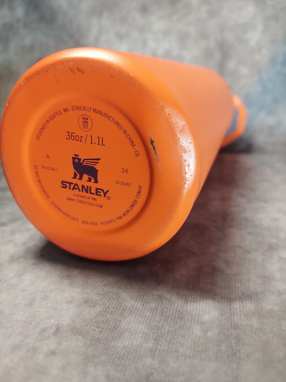 Stanley IceFlow Aerolight 36oz Bottle Tigerlily Orange Flip Straw Water Bottle - Picture 5 of 9